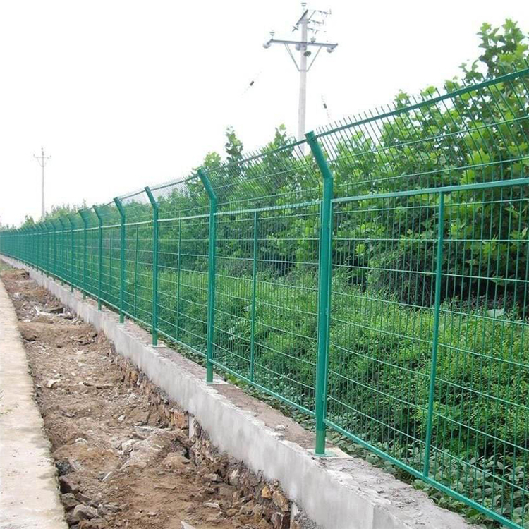 山東公路阻隔柵圖片2